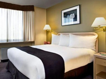 Coast Vancouver Airport Hotel Rooms