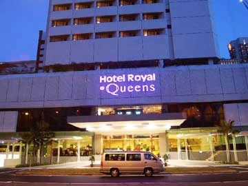Royal At Queens Hotel